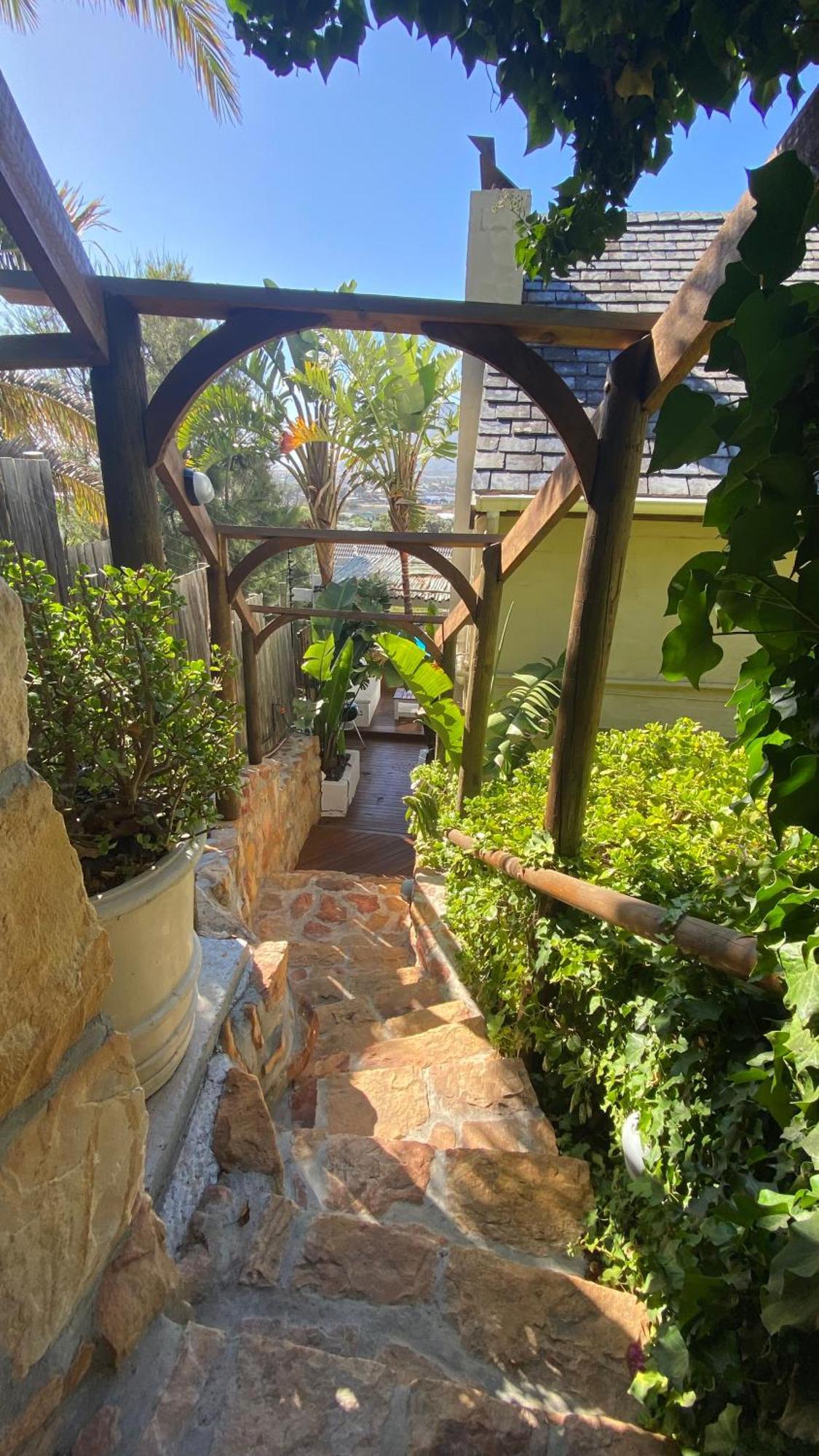 African Violet Guest Suites ヌールトフック エクステリア 写真